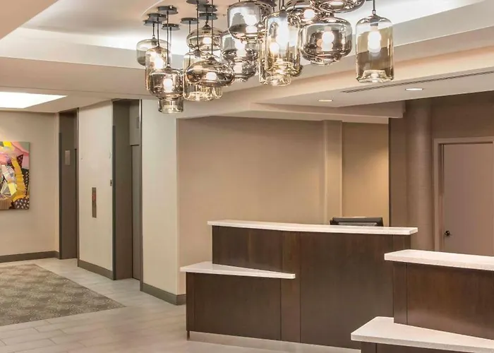 Doubletree By Hilton Chicago Hotel