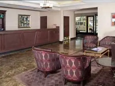 Doubletree By Hilton Chicago 4*