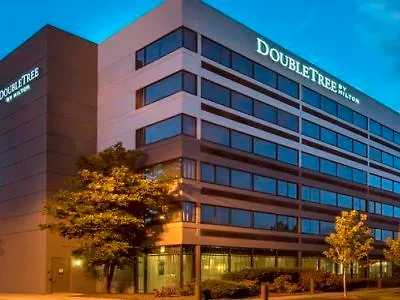 Doubletree By Hilton Chicago Шаамбург