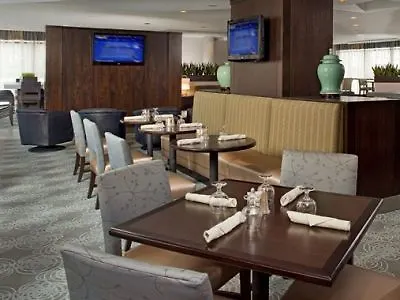 Doubletree By Hilton Chicago