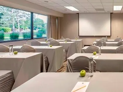 Hotel Doubletree By Hilton Chicago 4*